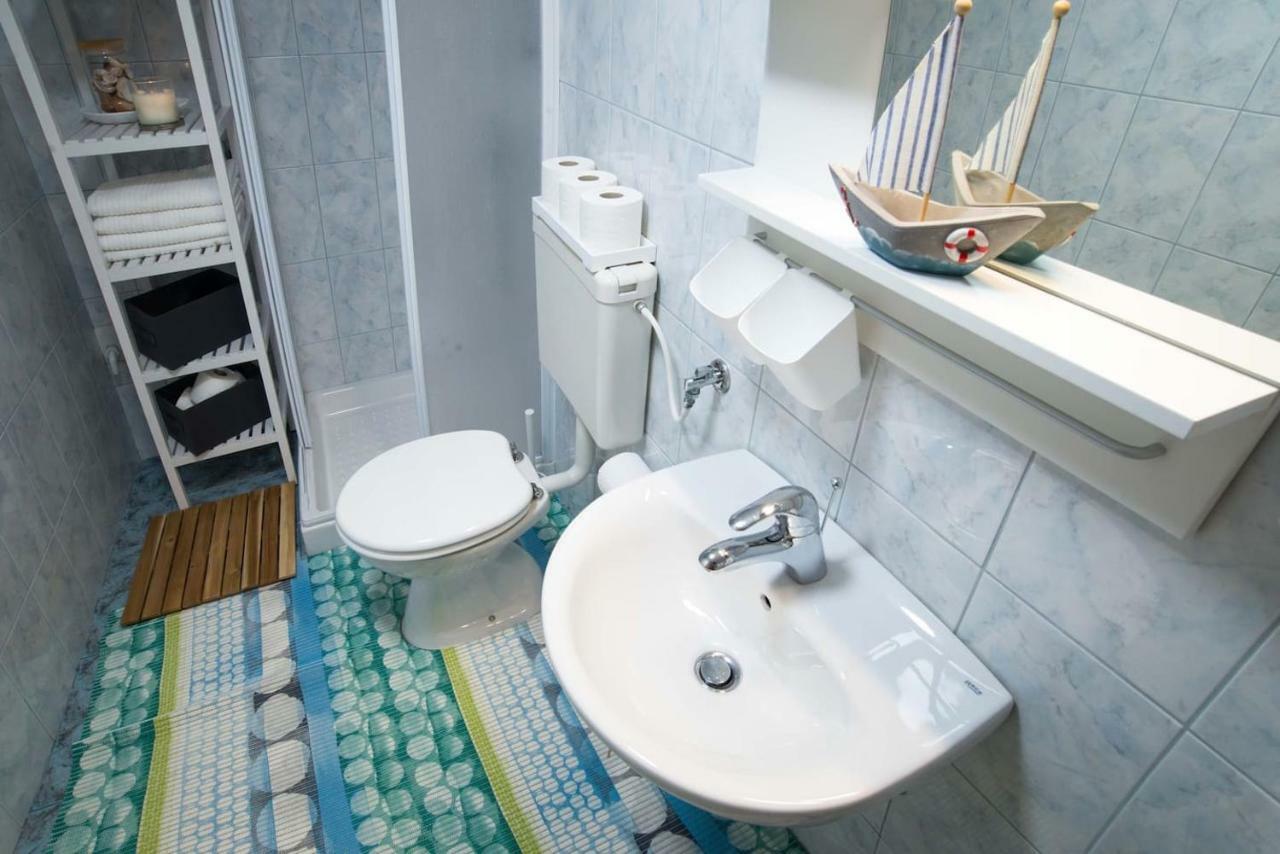 Apartma Liza Trzic Exterior photo